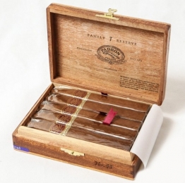 Padron Family Reserve 44 Years Torpedo