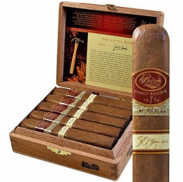 Padron Family Reserve 50 Years Robusto